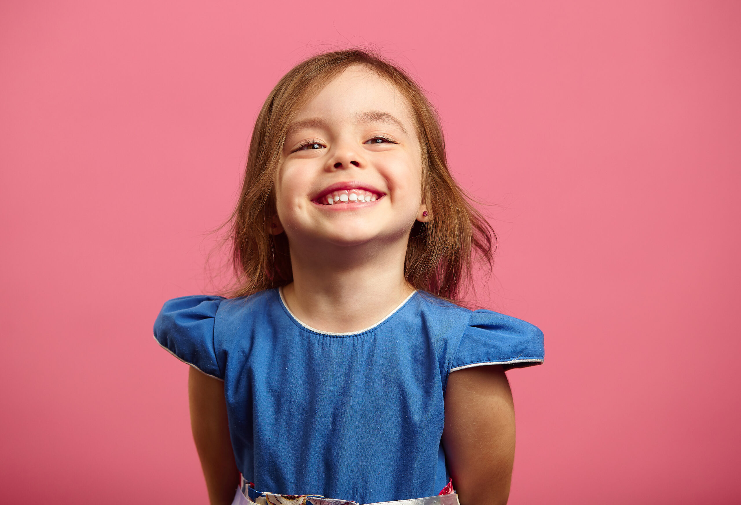 Child smiling.